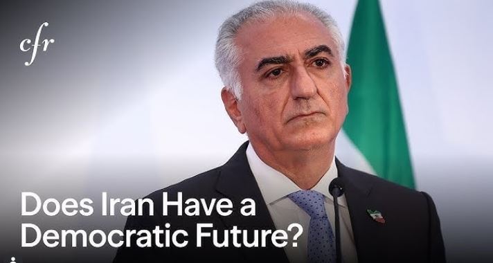 伊朗領袖「哈米尼已經死了」！《伊朗：心智的帝國，從瑣羅亞斯德到今天的歷史》作麥克．安斯沃西 Michael Axworthy警告臺灣與世界注意3件事：經濟、通膨、政權。（圖／圖片為GEMINI生成示意圖、翻攝自白宮臉書、翻攝自X平台 @IRIran_Military、翻攝自X、翻攝自IG @officialrezapahl、廣場出版提供）