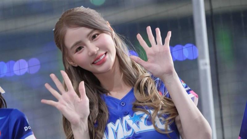 短今吃飯爆「吃掉門牙」 曬照公開慘況