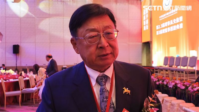 黃啟倫接任中華民國不動產聯盟總會第三屆理事長，他針對當前房市景氣提出三大建言，建議政府應避免過度干預導致市場，衝擊全台兩百萬產業從業人員生計。（圖／記者陳韋帆攝影）