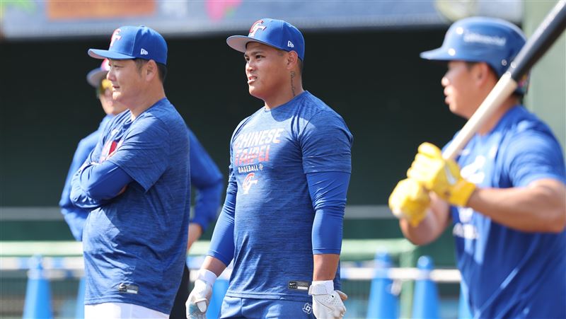 李灝宇加入國家隊　練打秀怪力直擊計分板