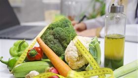 用「吃」改善過敏？「飲食3關鍵」一次解析，營養師建議吃這些食物！（圖／醫健新聞網提供） 