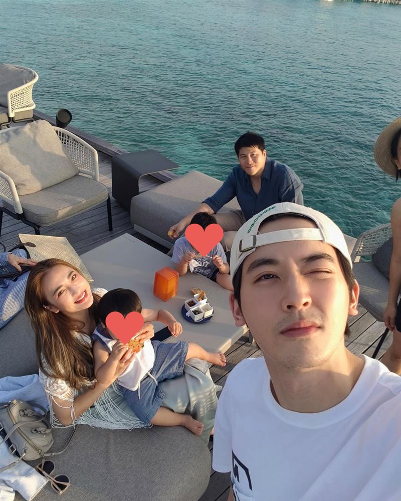 吳思賢親姊吳思顏遠嫁杜拜10年。（圖／翻攝自吳思顏IG）