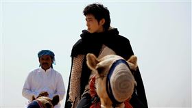 吳思賢〈Let Go〉。（圖／華納音樂提供）