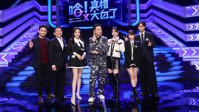 哈林庾澄慶（左4）邀王靖淳（左起）、屈中恆、成語蕎與夏語心（右起）、Anita、Ivan同上節目。（圖／公視提供） 