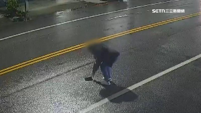 口罩婦撿走媽媽「救命錢」　家屬公布特徵