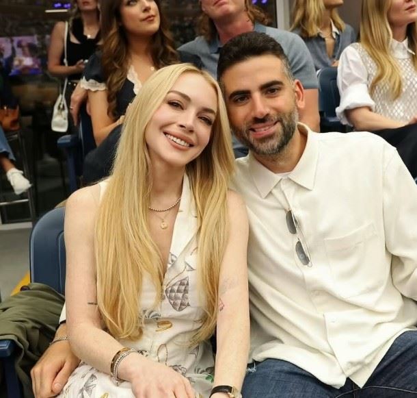 中東局勢升溫之際，不少定居當地的名人動向備受關注，琳賽蘿涵（左），近年長居杜拜、組成家庭，外界擔憂戰事是否影響她的生活。右為丈夫巴德沙馬斯。（圖／翻攝自琳賽蘿涵IG）