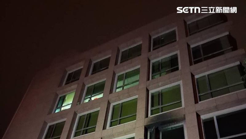 公視大樓突竄火煙 燒毀客家電視台辦公室