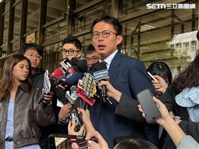 ▲黃國昌被控偽造偵訊錄音檔，現身北檢出庭。（圖／記者楊佩琪攝）