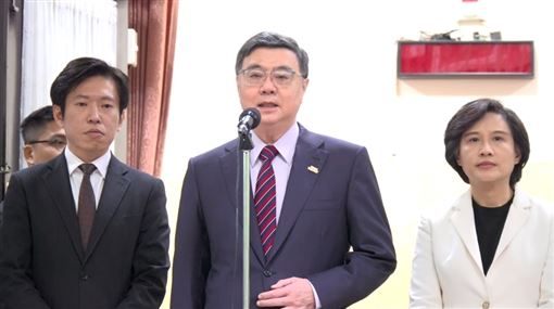 藍軍購條例納「懲罰條款」　卓揆霸氣反擊