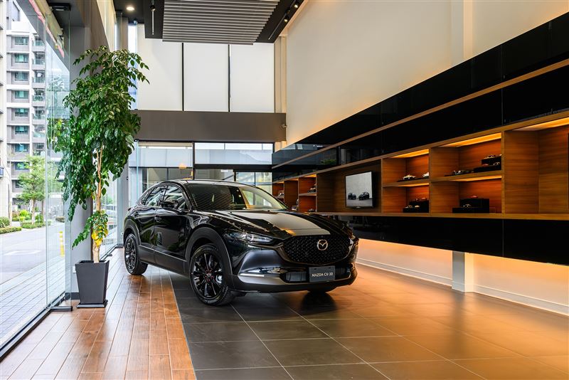 MAZDA CX-30 HOMURA特仕版。（圖／台灣馬自達提供）