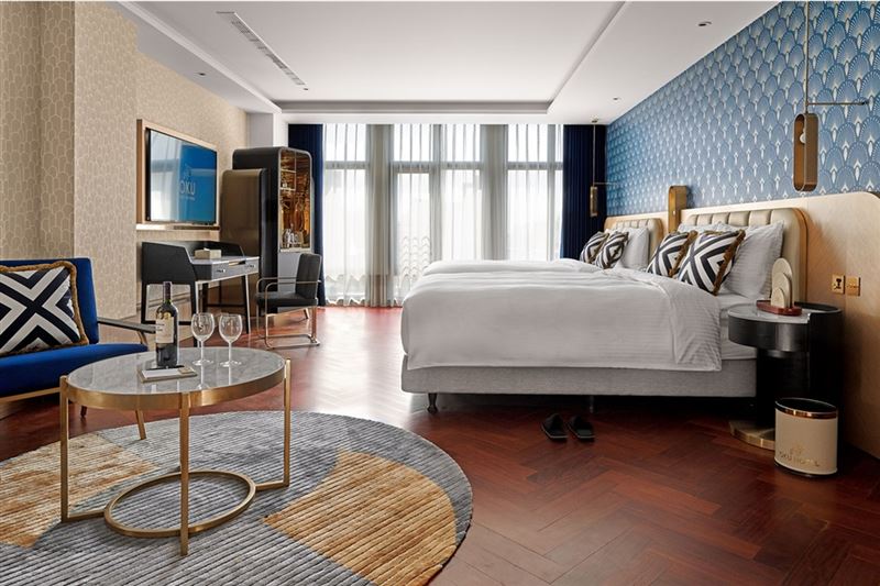 2025年全新開幕的精品酒店「台中歐酷酒店」,祭出含早限時77折起。(圖/品牌業者提供)