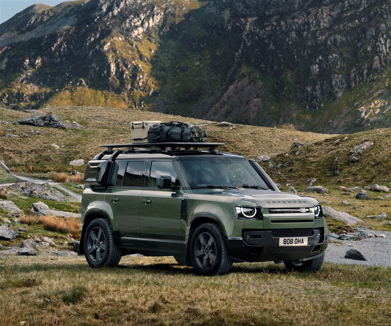 新增D350柴油動力，性能輸出更強悍。（圖／JLR Taiwan提供）