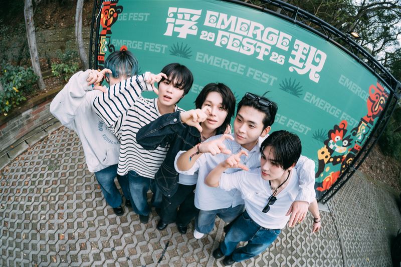 與韓國釜山、京畿道、泰國大山三大音樂節交流合作演出，2026浮現祭兩日創六萬人次參與熱鬧落幕！（圖／浮現祭 Emerge Fest提供）