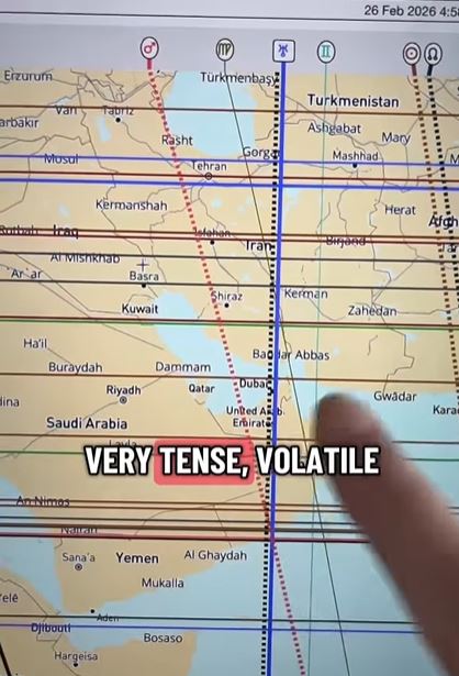 娜塔莉亞表示,四分相代表著緊張、暴力。(圖/翻攝自抖音@astronatofficial)