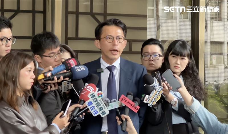 黃國昌被雲豹前董事長賴勁麟提告妨害名譽，北檢3日傳喚，一併與涉嫌變造偵訊錄音檔案進行釐清。（圖／翻攝畫面）