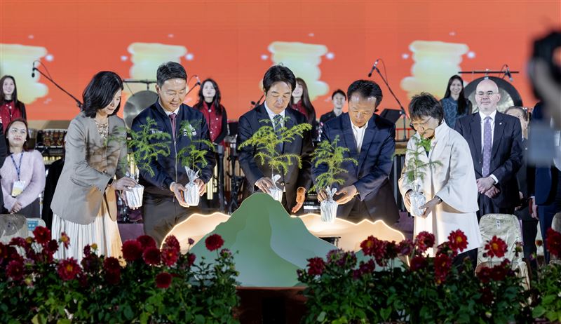 賴清德出席「2026台灣燈會在嘉義」開燈典禮。（圖／總統府提供）