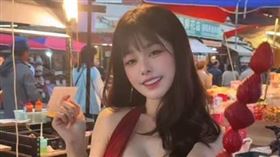 小花姐接因為夜市糖葫蘆影片掀起討論。（圖／翻攝自IG）