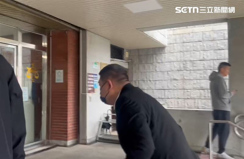 藝人NONO被控於按摩會館性侵、車內猥褻2名女子，士林地院再度開庭傳訊。（圖／翻攝畫面）