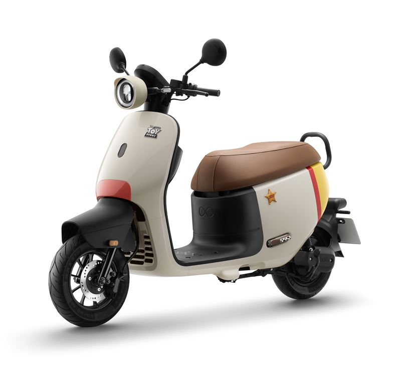 主力購買族群已從過去偏成熟年齡層，轉向26至40歲族群。（圖／Gogoro提供）