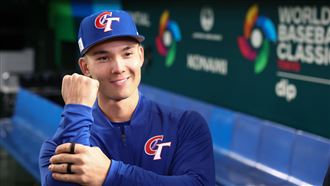 費仔提議新上壘手勢　「抓手腕」意義曝光