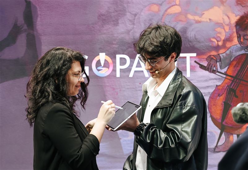 深耕數位創作與行動影像，打造專業級創作體驗