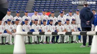 台灣隊東京巨蛋大合照！周杰倫竟神助攻