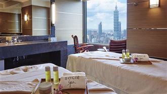 三月出遊入住嘉義超夯地標「每人免千元」