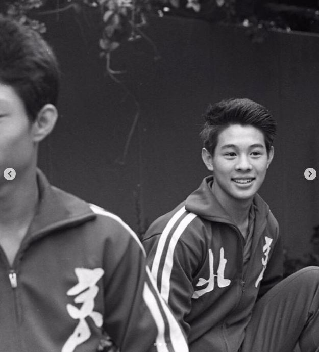 李連杰在著作《超越生死:李連杰尋找李連杰》親曝南亞海嘯生死瞬間,親吐與台灣的一段神秘因緣與學佛法經過。(圖/翻攝李連杰臉書、IG)