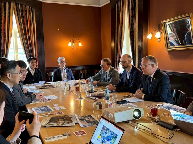 德國看重台中半導體與機械實力德勒斯登表達深化合作意願，台德產業鏈對話再升溫。（圖／臺中市政府經發局提供）