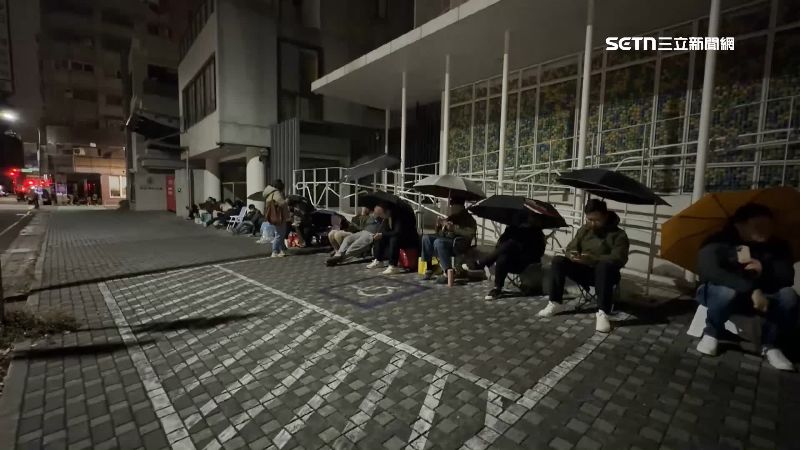 家長包緊緊夜排搶私立幼兒園名額