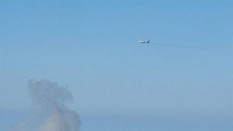 以軍轟黎巴嫩!民航機無所畏懼照飛