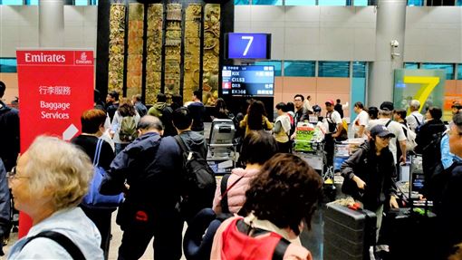 275台人杜拜平安歸國 觀光署揭還有人受困