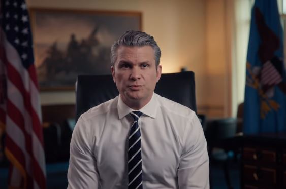 赫格塞思進行簡報時表示，美國「正在取得勝利」。（圖／翻攝自IG @petehegseth）