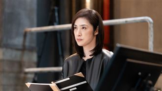 12年神劇迎最終章　女星竟槓上日本首相