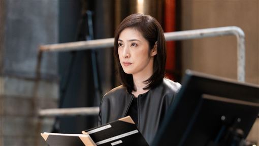 12年神劇迎最終章　女星竟槓上日本首相