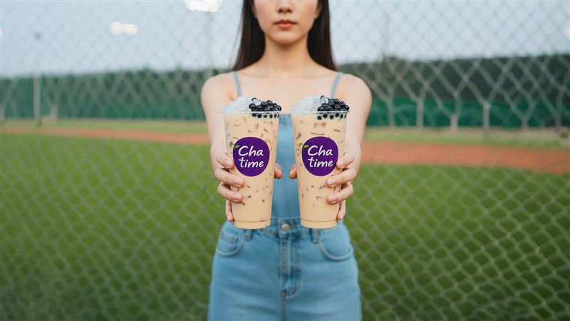 日出茶太粉專留言送太極3號(太極粉粿珍奶)。(圖／日出茶太提供)