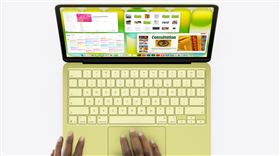 蘋果公司今晚在官網推出全新設計、歷來最平價的筆記型電腦MacBook Neo。（圖／翻攝自蘋果官網）
