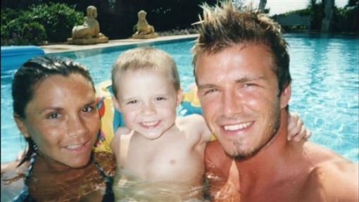 貝克漢夫婦遇長子生日出招了　最新近況曝