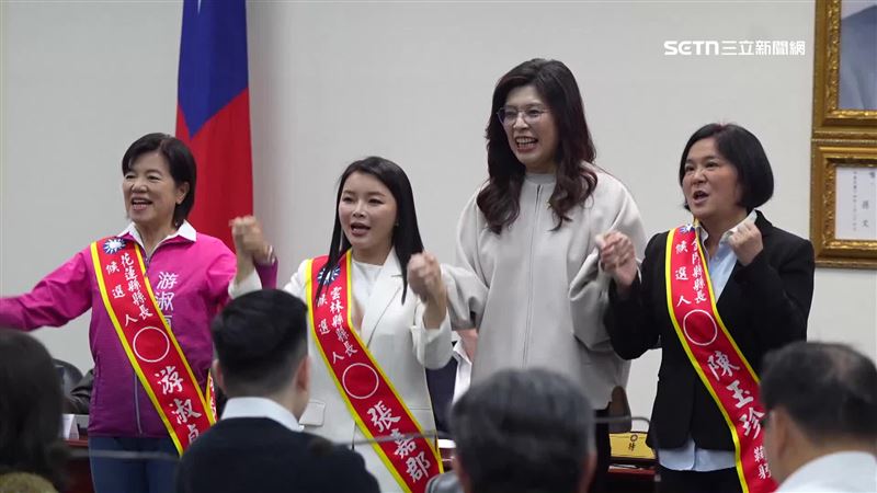 張嘉郡披藍戰袍選縣長　重大福利政見曝光