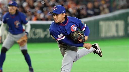 徐若熙3球三振澳洲　投出本場首個3上3下