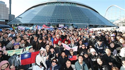 台灣球迷灌爆東京巨蛋　網友驚呼台灣超狂