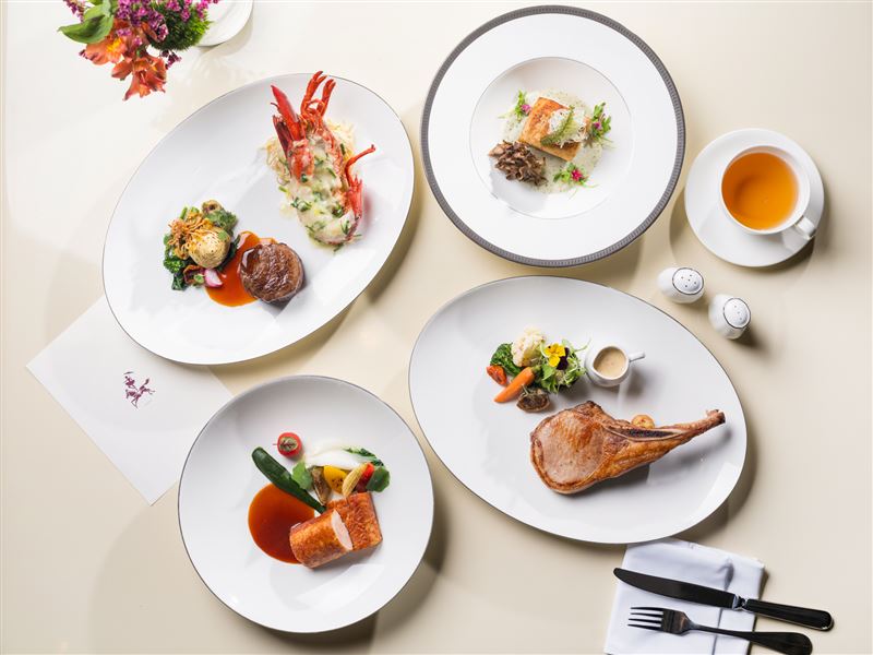 台北文華東方酒店文華Café「平日午間饗．吃．吧」推出全新季節主餐。（圖／飯店旅宿業者提供）