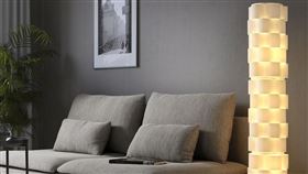 LÅGTRYCK落地燈。（圖／品牌業者提供）