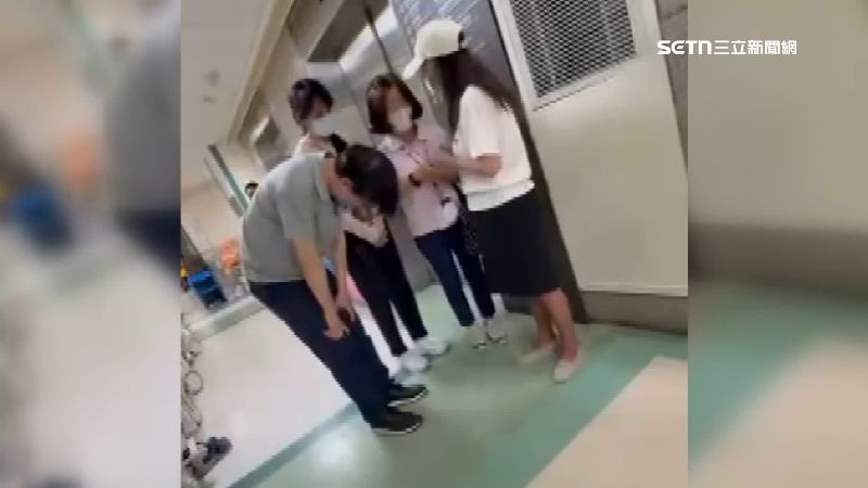 吳紹琥醫師全程90度鞠躬表歉意