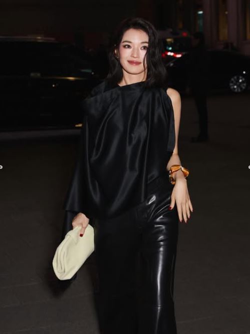 舒淇近來擔任電影導演。(圖/翻攝自舒淇IG)