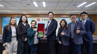 關島總督率團訪桃市　力推直航觀光