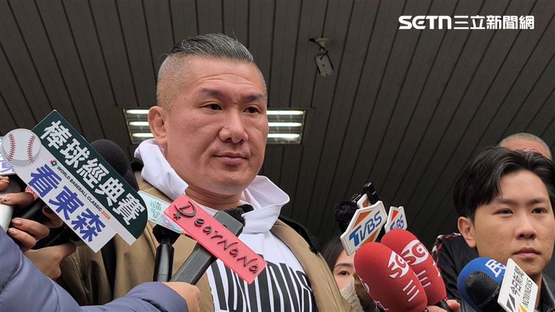 館長開庭否認一切犯行。（圖／記者莊淇鈞攝影）