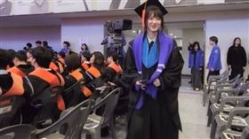 具惠善日前宣布完成學業，取得韓國頂尖理工名校韓國科學技術院（KAIST）碩士學位。（圖／翻攝自具惠善IG）