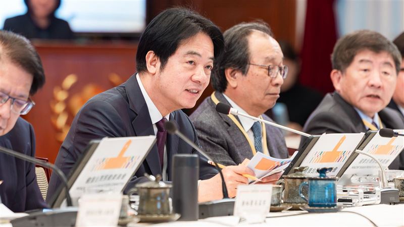 總統賴清德表示，將全面盤點藥品供應體系，建立更完整的藥物韌性基礎。（圖／總統府提供）