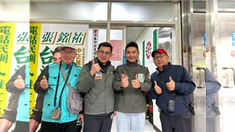 卓冠廷挺張銘祐　青山宮參拜後萬華車掃